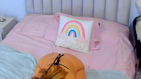 rosarojaa online show from April 25, 1:30 am