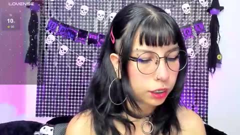 Ally online show from October 24, 9:00 pm