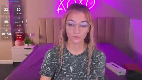 Snapshot of rose_dixon chatting on November 30, 12:58 am Kimberlly online show from November 30, 12:58 am