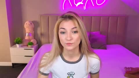 Snapshot of rose_dixon chatting on January 13, 1:22 am Kimberlly online show from January 13, 1:22 am