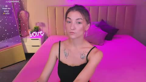Kimberlly online show from June 29, 11:38 pm