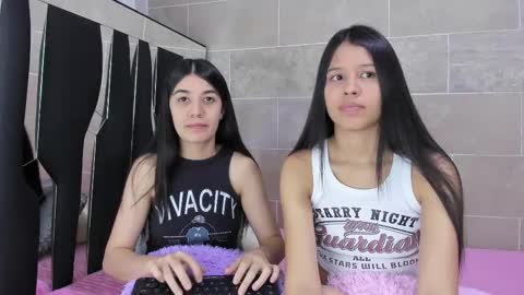 Rose y Miah online show from February 14, 6:34 am