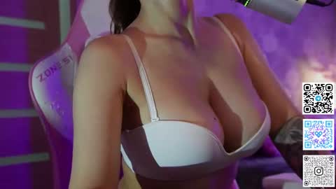 roseess_ online show from March 11, 4:54 am