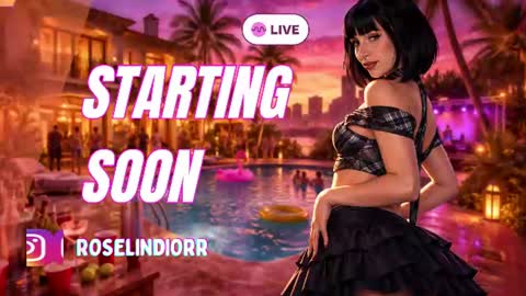 Snapshot of roselinedior chatting on July 2, 8:15 pm Lyla OF roselinedior online show from July 2, 8:15 pm