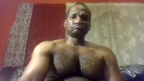 Snapshot of roshun69 chatting on October 27, 7:01 am Roshun Haynes online show from October 27, 7:01 am