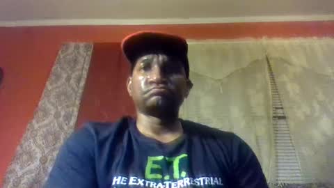 Snapshot of roshun69 chatting on February 28, 8:04 am Roshun Haynes online show from February 28, 8:04 am