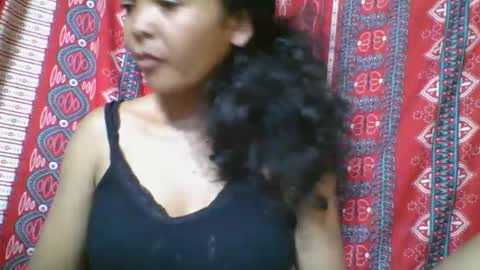rosia685234 online show from May 28, 3:53 pm