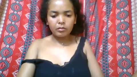 rosia685234 online show from June 1, 2:35 am