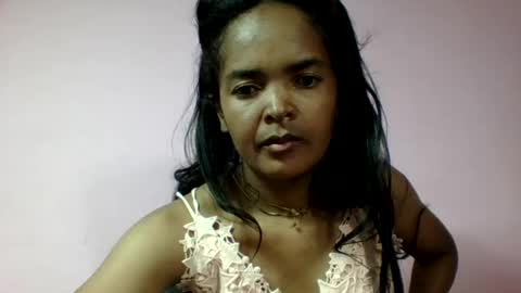 rosia685234 online show from July 5, 5:09 pm