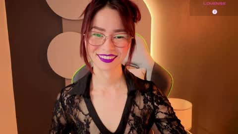 Miss Rosse online show from May 19, 2:23 pm