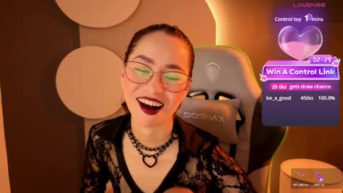 Miss Rosse online show from May 26, 2:13 pm