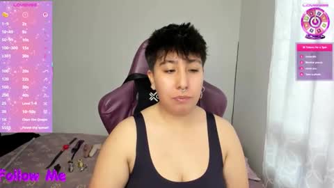ROSSE DEMOND  online show from June 9, 10:21 pm