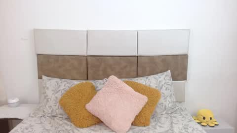 RouseDawson19 online show from September 24, 3:37 pm