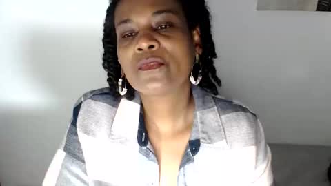 luxa online show from June 8, 8:58 am