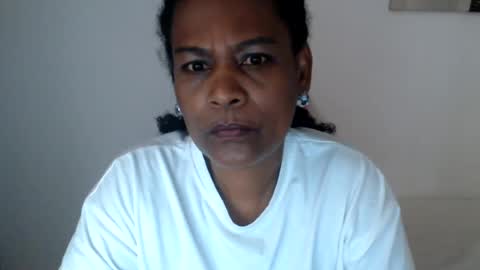 luxa online show from July 22, 5:27 pm