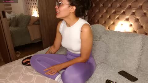 Snapshot of rouss_henao chatting on March 2, 10:24 am Rouss marie henao online show from March 2, 10:24 am