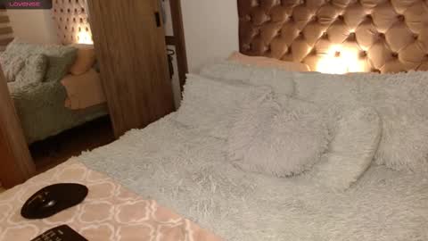 Snapshot of rouss_henao chatting on March 8, 10:45 pm Rouss marie henao online show from March 8, 10:45 pm