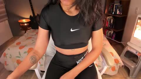 Snapshot of rouss_henao chatting on September 12, 9:09 am Rouss marie henao online show from September 12, 9:09 am