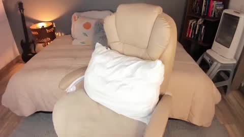 Snapshot of rouss_henao chatting on September 24, 9:01 am Rouss marie henao online show from September 24, 9:01 am