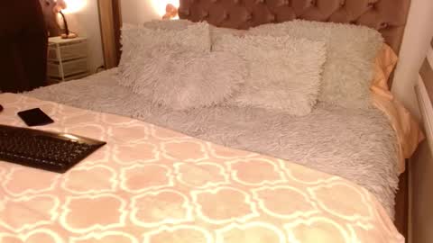 Snapshot of rouss_henao chatting on October 7, 3:04 am Rouss marie henao online show from October 7, 3:04 am