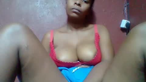 rovaelyah online show from February 14, 8:22 am