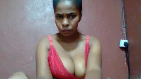 rovaelyah online show from March 9, 3:05 pm