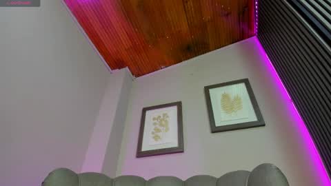  Roxanna  online show from May 22, 12:44 pm