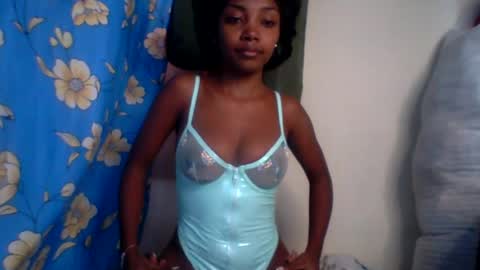 Roxilita online show from July 16, 6:41 am