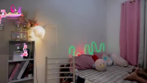 roxxy_blossom online show from August 10, 2:37 am