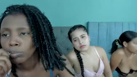 roxxy_velasquez online show from June 11, 2:44 am