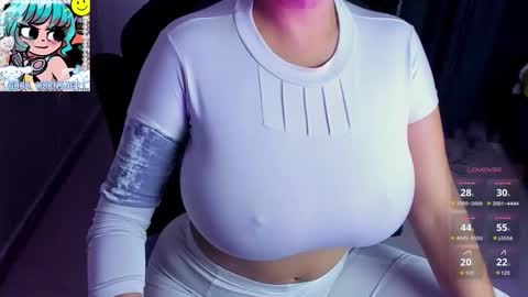 Annah  online show from February 7, 8:40 am