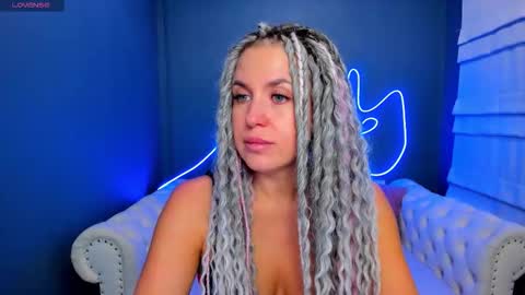 Roxy online show from March 19, 1:42 am