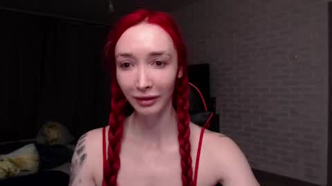 Snapshot of roxy_silver chatting on July 21, 9:50 pm Roxy online show from July 21, 9:50 pm