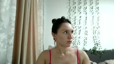 Roza05x online show from July 1, 1:45 pm