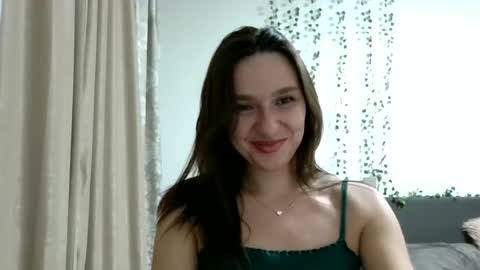 Roza05x online show from July 4, 7:53 pm