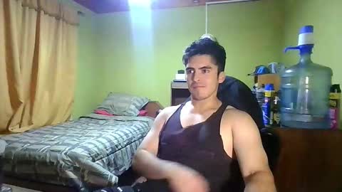 rpaulo25 online show from February 15, 3:47 am