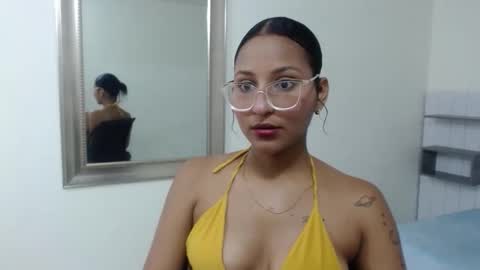 rubi_diamondk online show from April 4, 8:17 pm