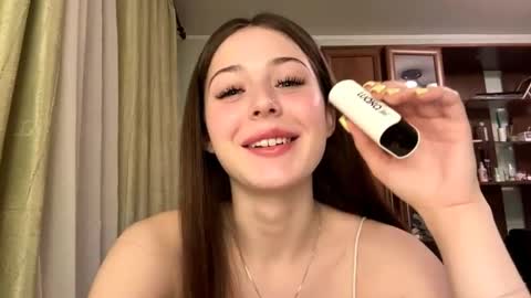 Snapshot of rubievallotton chatting on May 19, 7:20 pm Adel online show from May 19, 7:20 pm