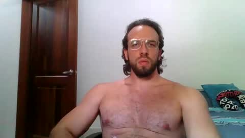 Snapshot of rubio121 chatting on May 29, 4:05 pm rubio121 online show from May 29, 4:05 pm