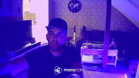 rudeboyyy91 online show from December 8, 3:21 am