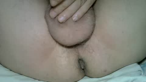 rudisuzzy 1 online show from April 3, 10:08 pm