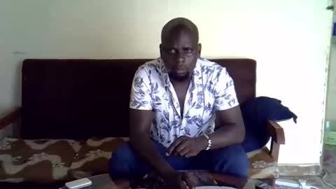 Snapshot of ruffbwoy chatting on January 11, 9:25 am Jayden online show from January 11, 9:25 am