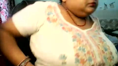 rupali616396 online show from July 21, 7:22 am