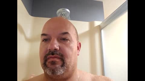 russr30001 online show from November 26, 12:33 am