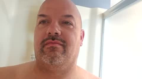 russr30001 online show from June 16, 1:52 am