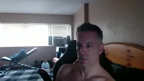 Snapshot of rustic_cuse_777 chatting on February 11, 6:57 pm rustic_cuse_777 online show from February 11, 6:57 pm