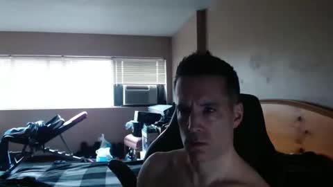 Snapshot of rustic_cuse_777 chatting on March 14, 3:50 pm rustic_cuse_777 online show from March 14, 3:50 pm