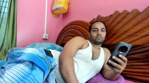 rwb17 online show from February 2, 9:52 am