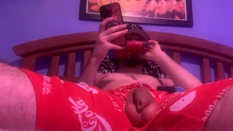 Snapshot of ryan_697 chatting on January 31, 9:48 am ryan_697 online show from January 31, 9:48 am