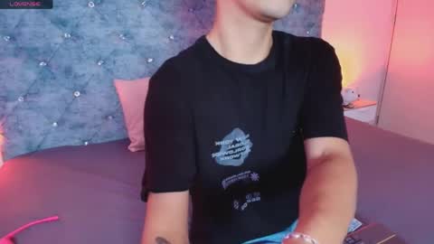 R Y A N   ON   F I R E online show from April 17, 1:14 pm